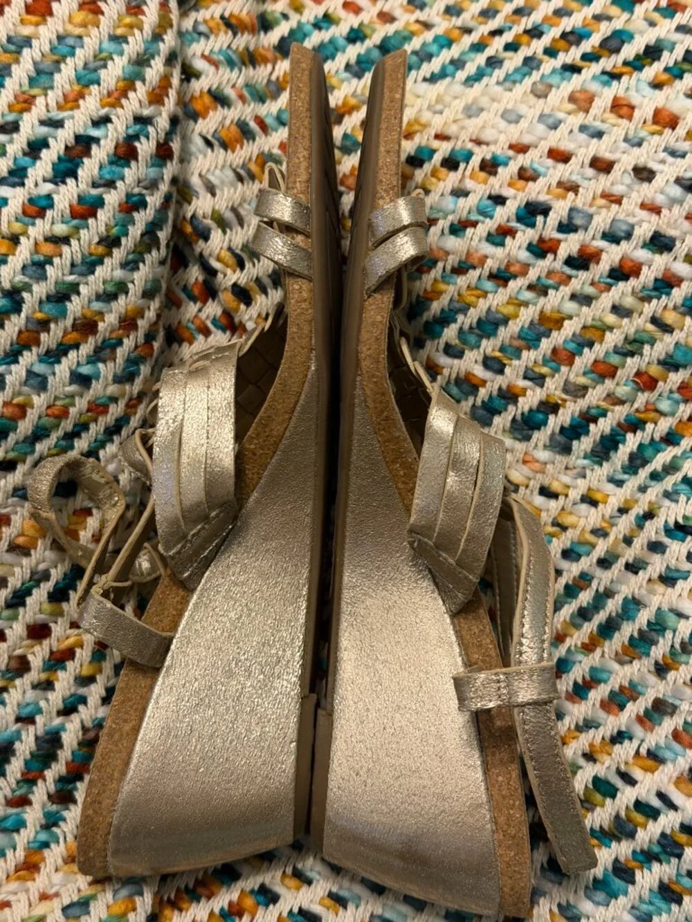 Anne Klein Metallic Wedge Sandals – Size 9 – Champagne Gold
